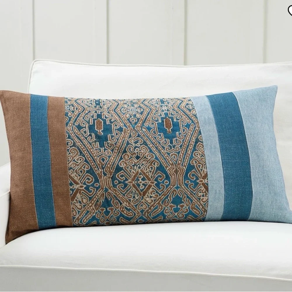 Pottery Barn Izal Pieced Lumbar Pillow Covers – Set of 2 – EUC